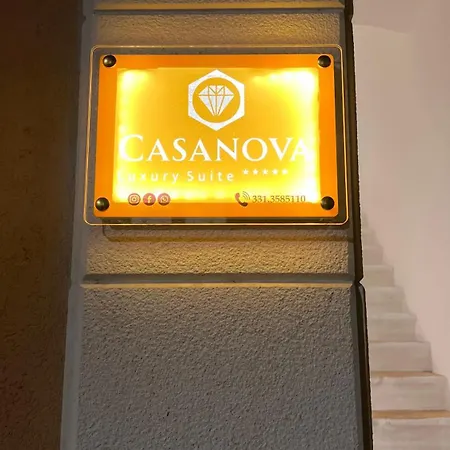 Casanova Luxury Suite-2